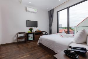 airport classic hotel and travel