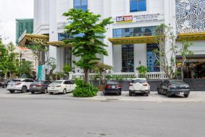 white lotus hue hotel