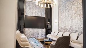 the grand mansion menteng