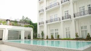 the grand mansion menteng