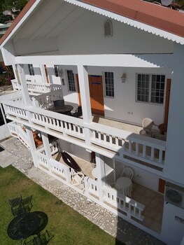 grand anse beach palace hotel