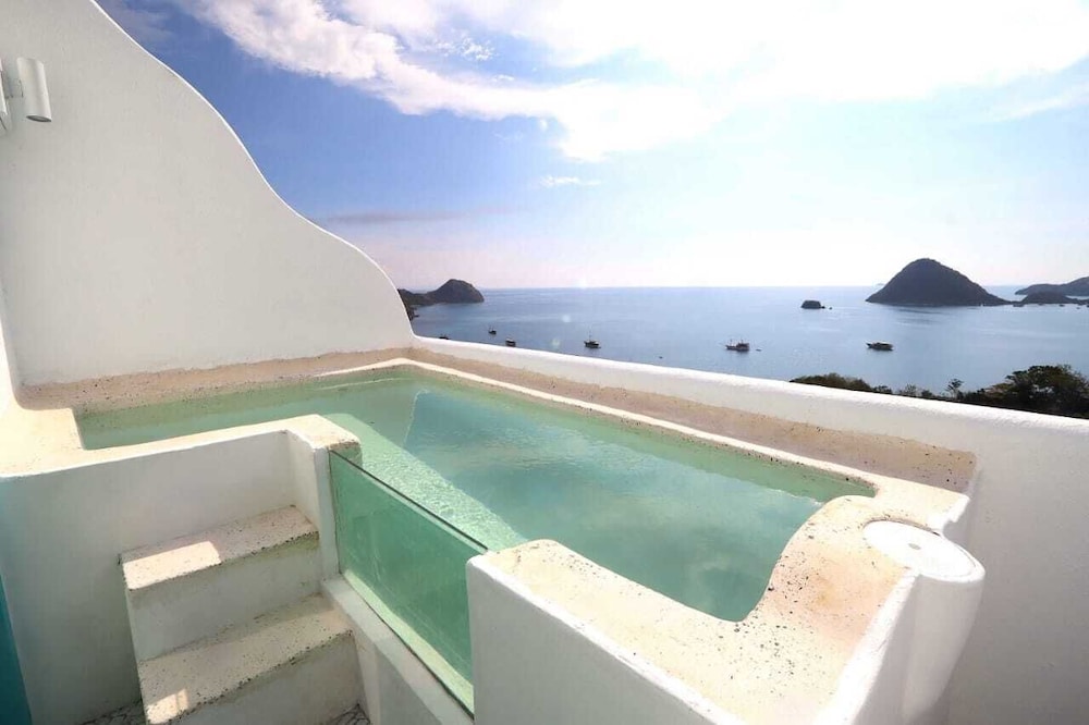 loccal collection hotel
