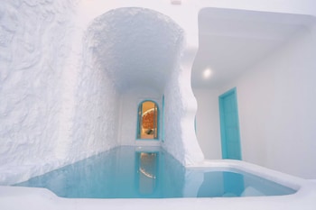 loccal collection hotel