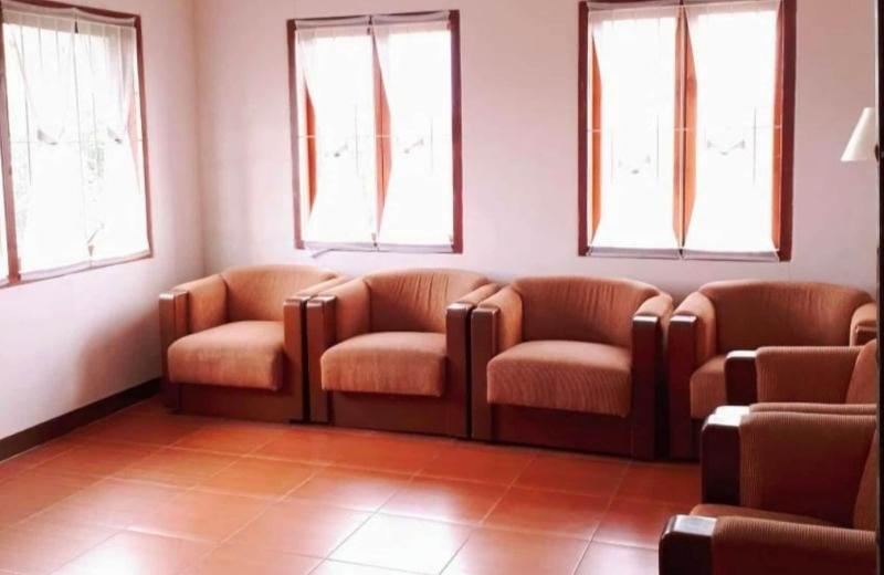 villa orange lembang pengkolan