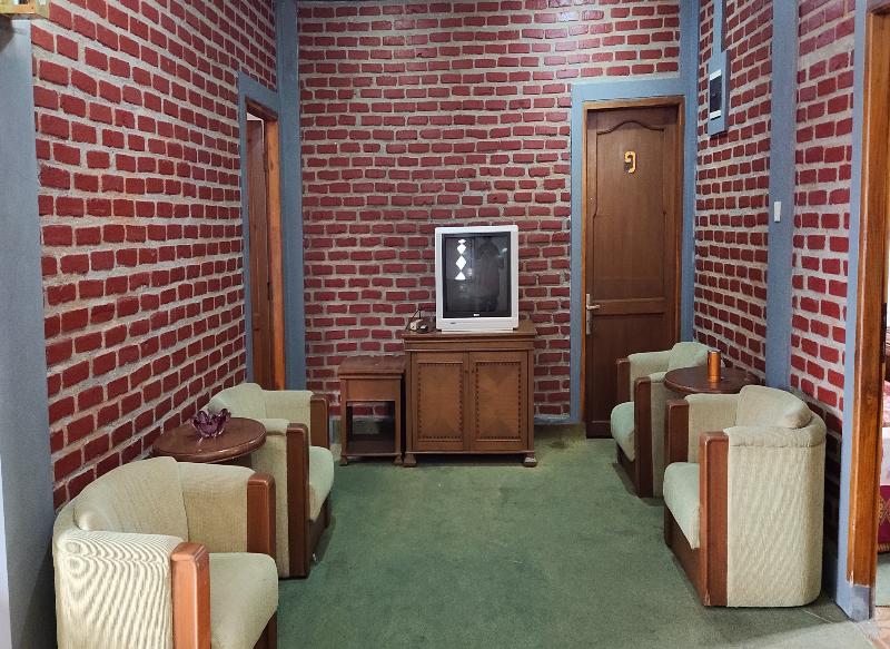 villa orange lembang pengkolan