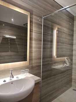 batiqa hotel jayapura