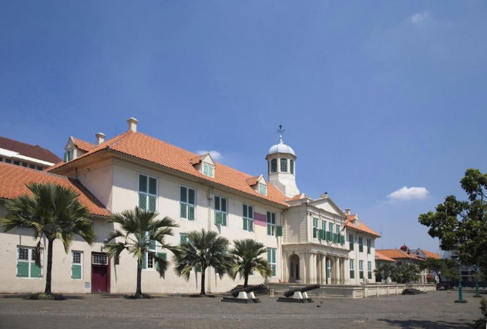 hotel alamanda