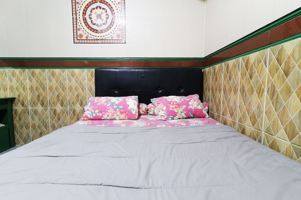 hotel alamanda