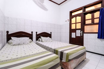 hotel gajah mada