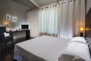 hotel carducci 76