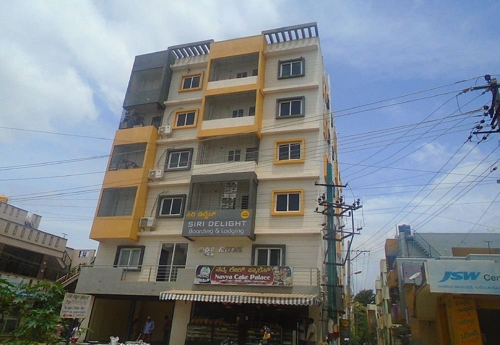 Siri Delight,T Dasarahalli,2 star