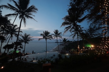 niraamaya retreats surya samudra kovalam