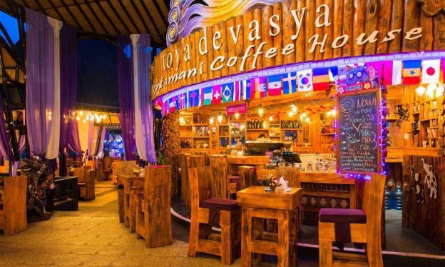 hikers camp at toya devasya