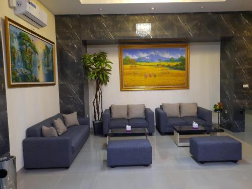 ams penthouse