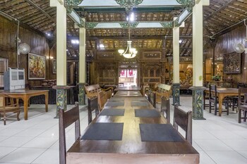 reddoorz syariah lempuyangan