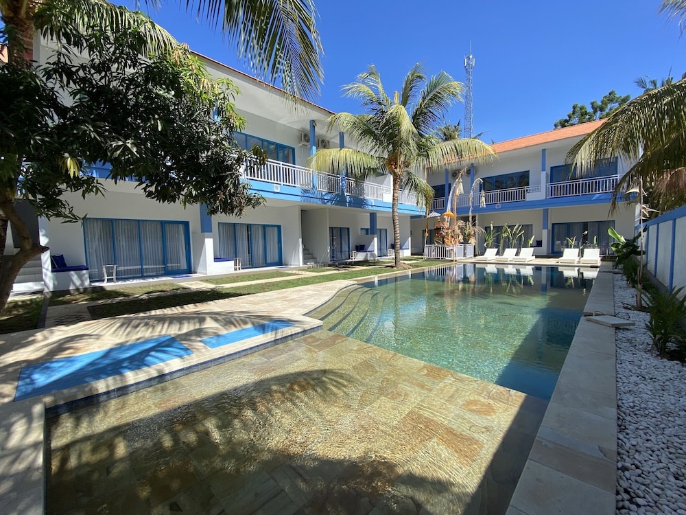 kura kura divers lodge