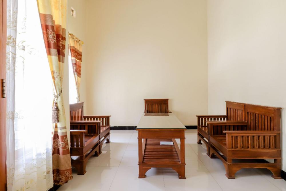 dewisri homestay