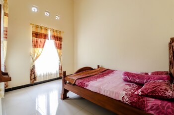 dewisri homestay