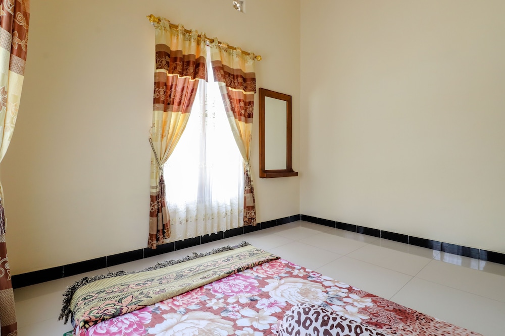 dewisri homestay