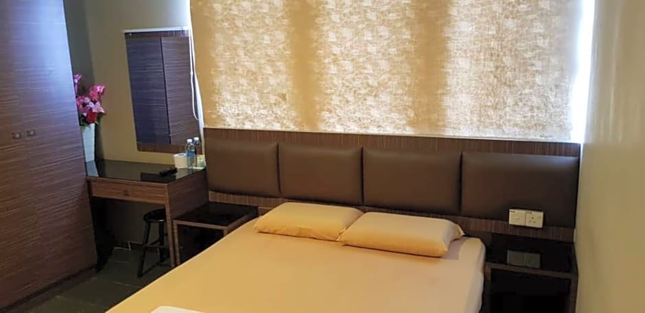 b hotel