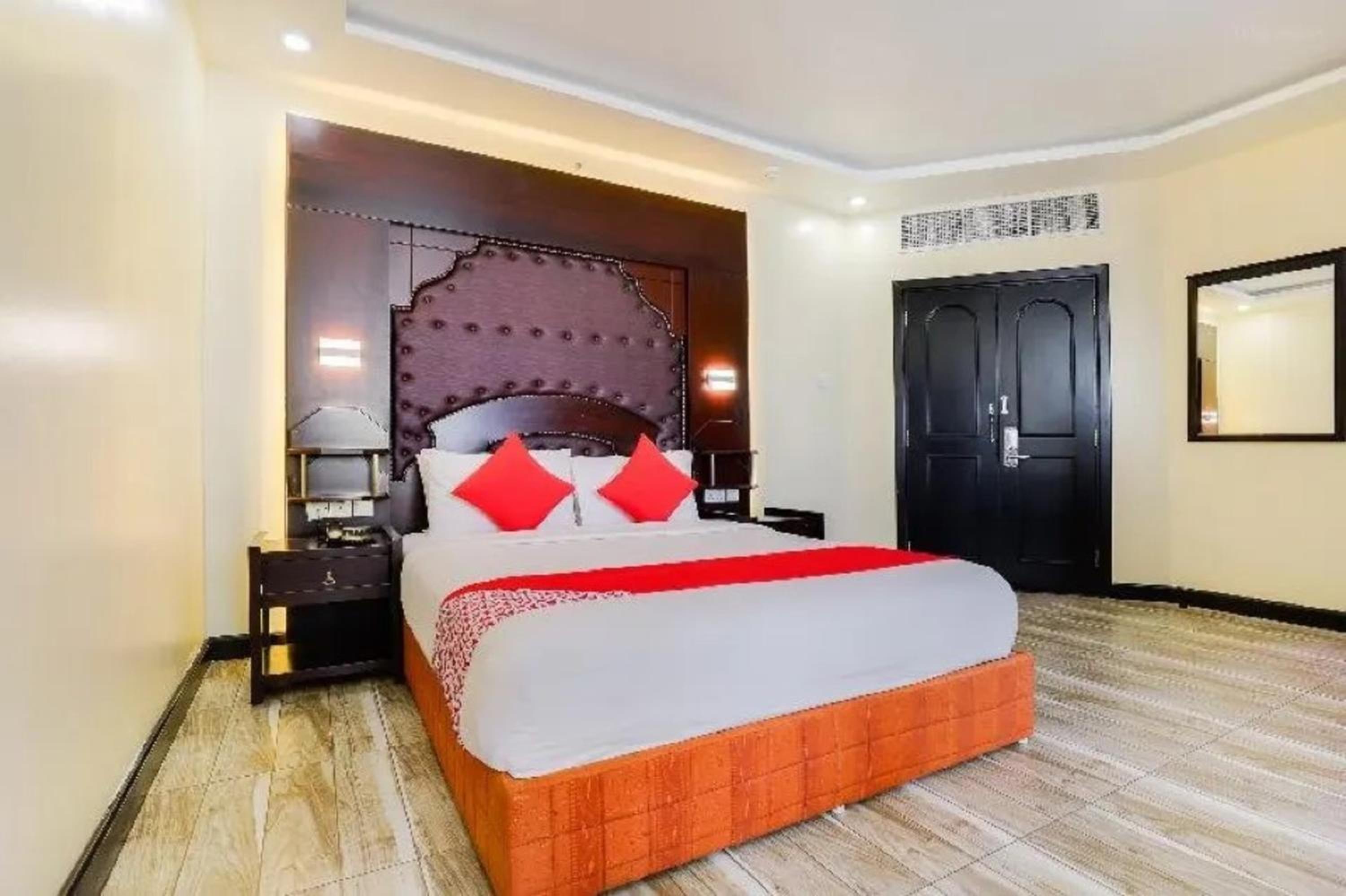 shh hotel