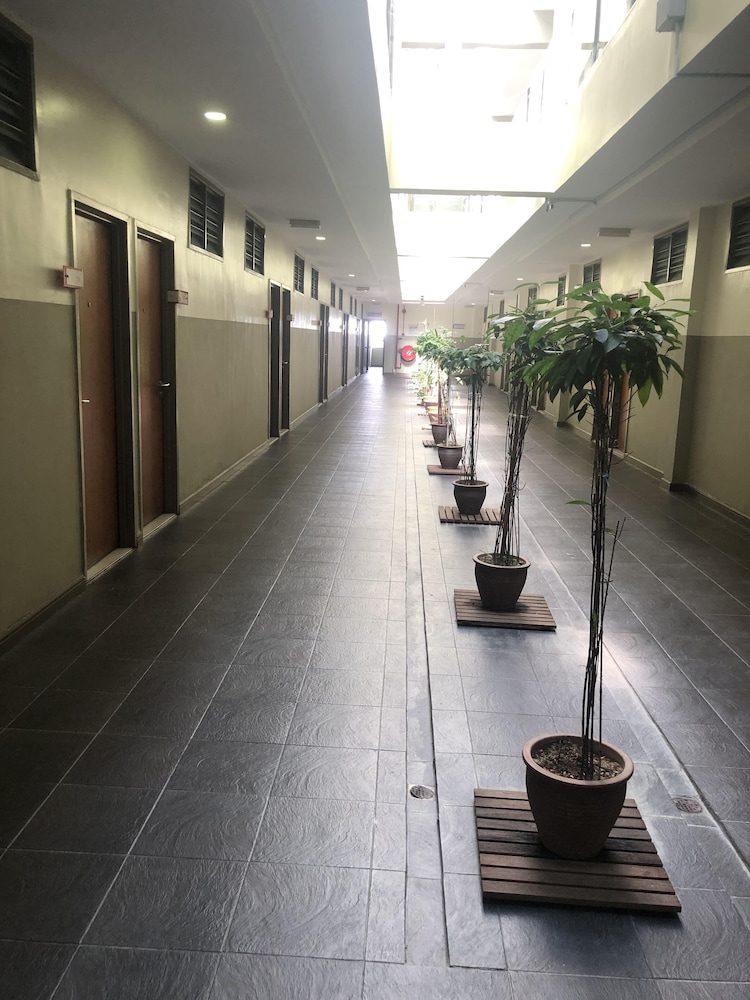 alia express ferringhi