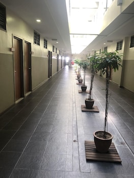 alia express ferringhi