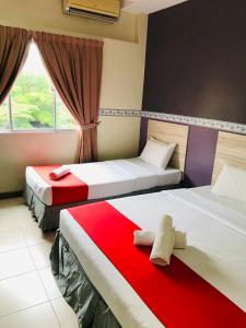 alia express ferringhi