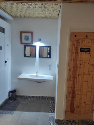 bigblue hostel surf and yoga