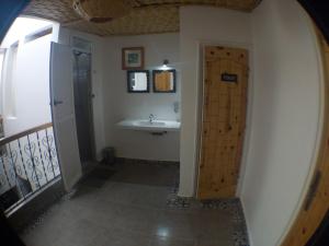 bigblue hostel surf and yoga