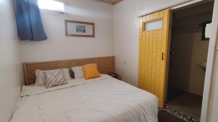 bigblue hostel surf and yoga