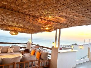 bigblue hostel surf and yoga