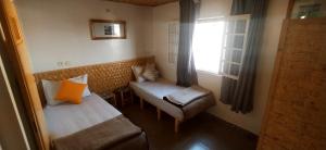 bigblue hostel surf and yoga