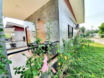 b tel chomthong resort chiang mai