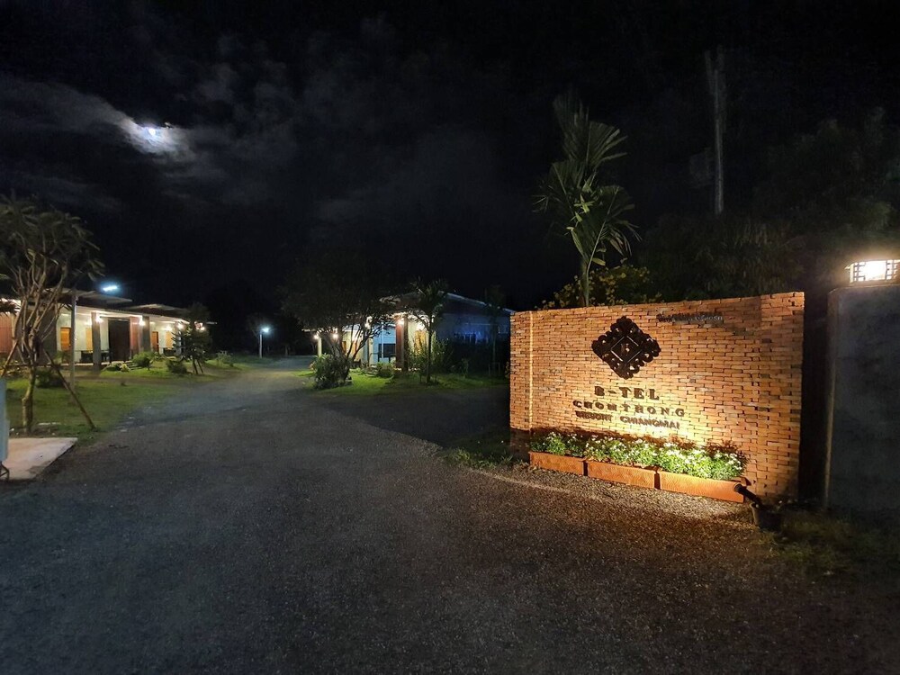 b tel chomthong resort chiang mai