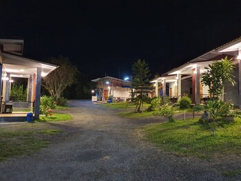 b tel chomthong resort chiang mai