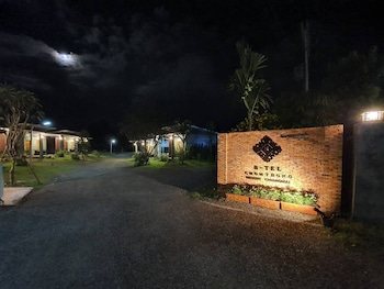 b tel chomthong resort chiang mai