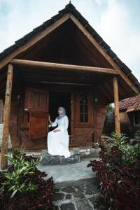 singgasana villa and resto