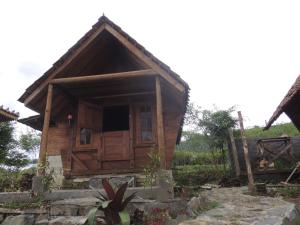 singgasana villa and resto