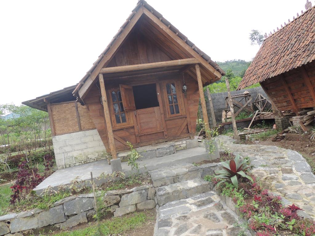 singgasana villa and resto