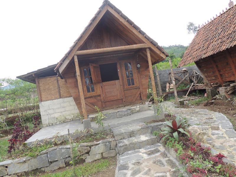 singgasana villa and resto