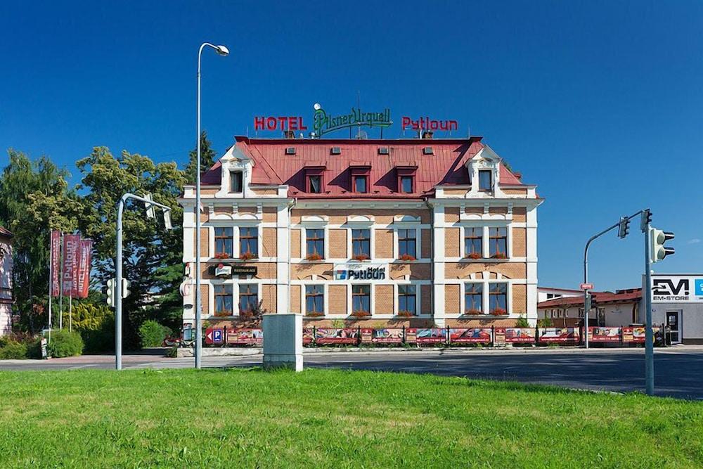 pytloun self check in hotel liberec