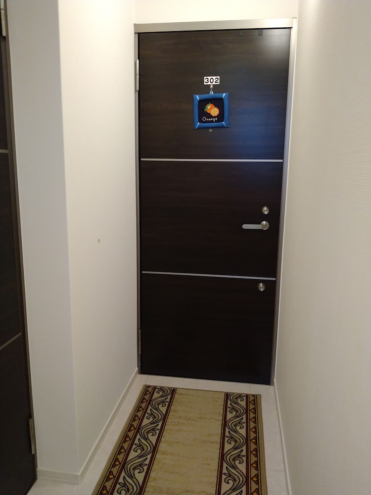 tokyo stay hut sari