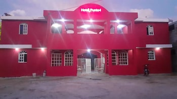 hotel punto 4