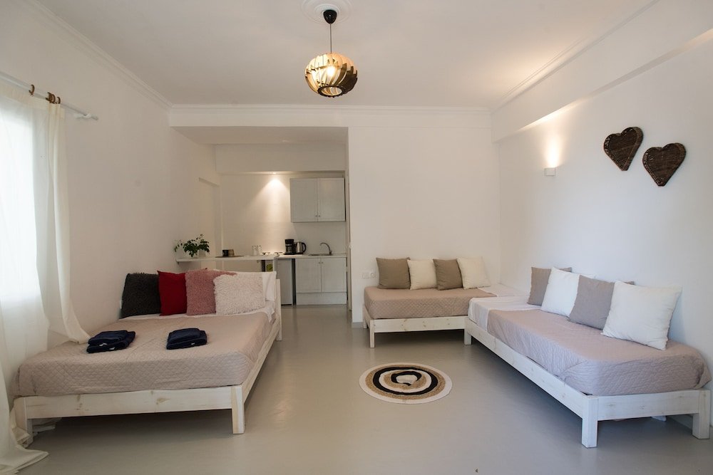 dimelal mikonos downtown apartments