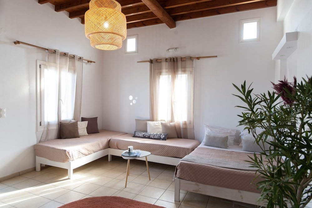 dimelal mikonos downtown apartments