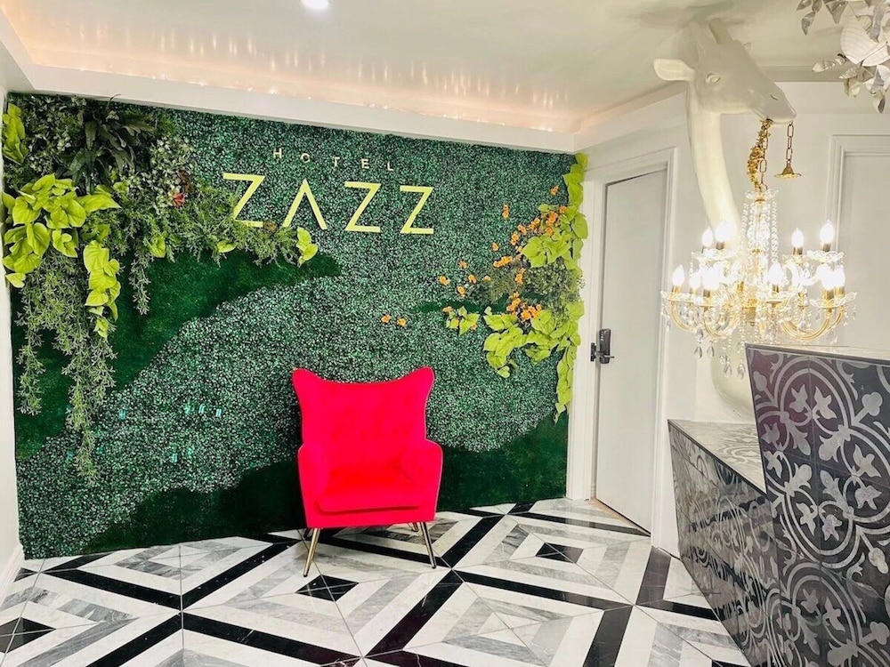 hotel zazz