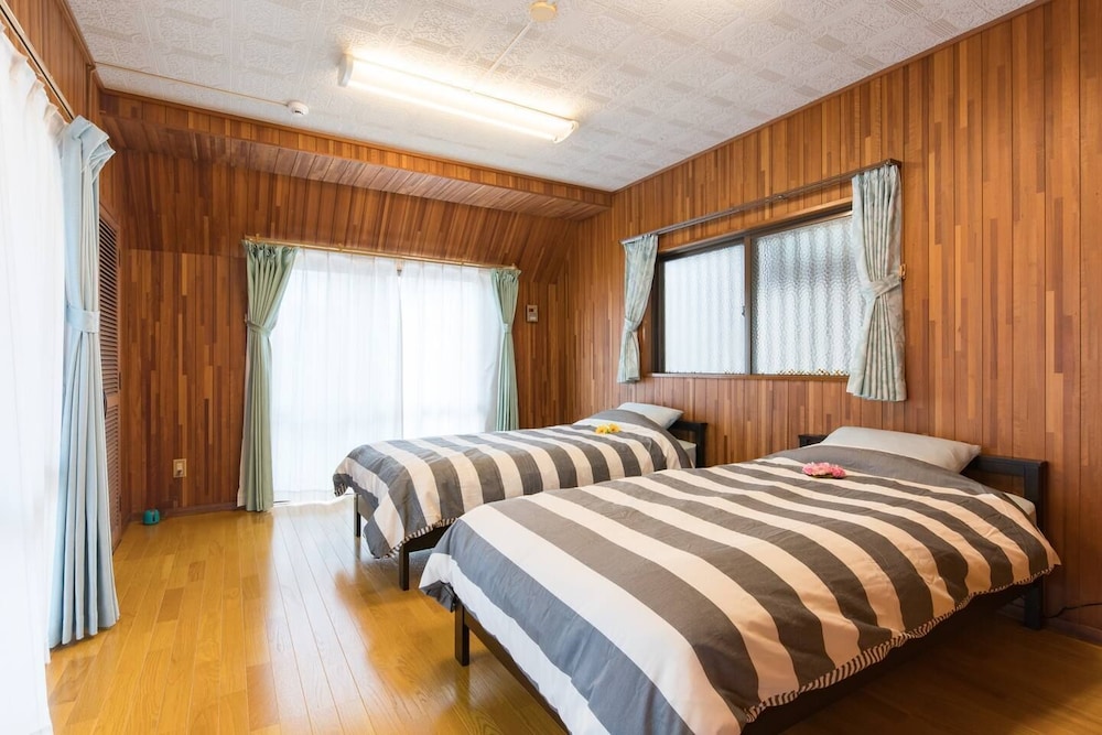 naha tomarin house