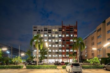 kos hotel suvarnabhumi airport