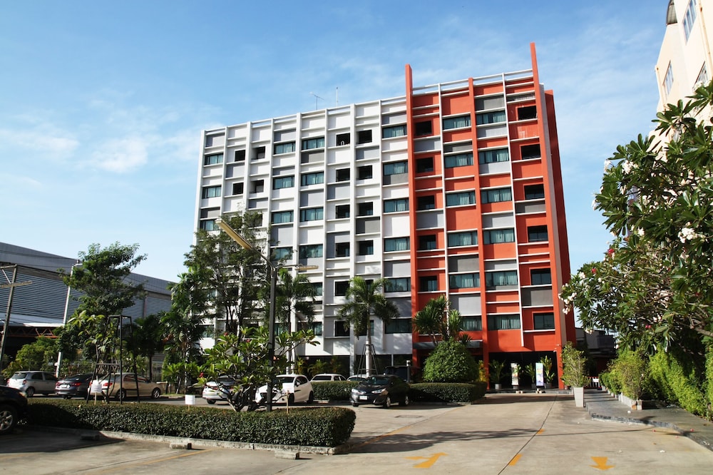 kos hotel suvarnabhumi airport